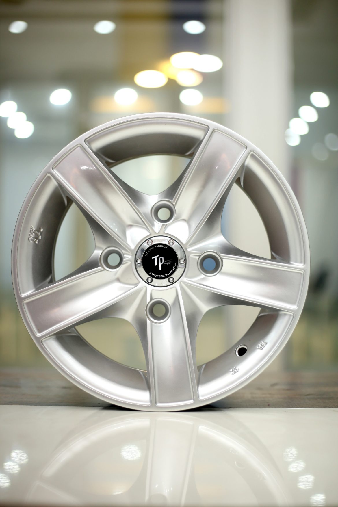 Alloy Wheel / Rim TP - 333 12 Inches X 4.5 Inches — Tyre Point